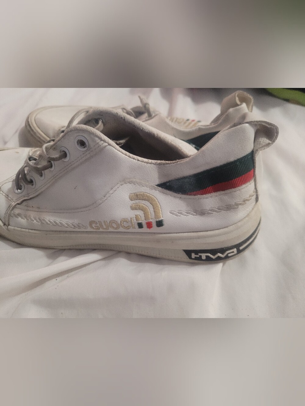 Trashed Shoes - Picture 14 of 14